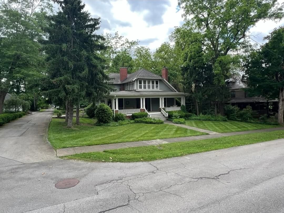 Historic Home Care - Professional lawn care in Classic Property